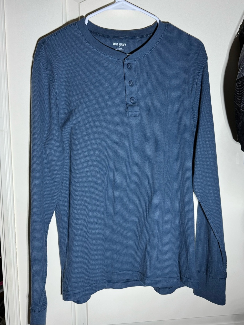 Old Navy Men's Long-Sleeve Blue Henley Waffle Thermal